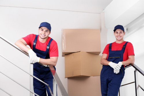 Man and van support for residential and business deliveries in Chelsea